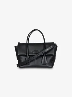 Di bag reverse flap piccola leder zwart | DELSCHER. Fashion