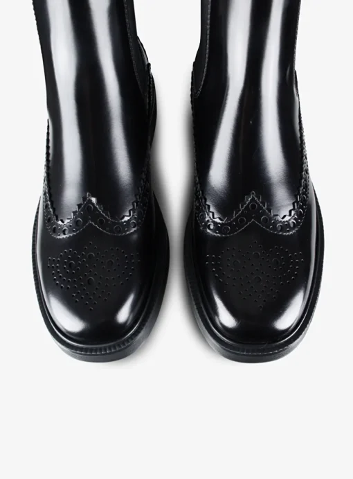 Enkelaars leder zwart brogues | DELSCHER. Fashion