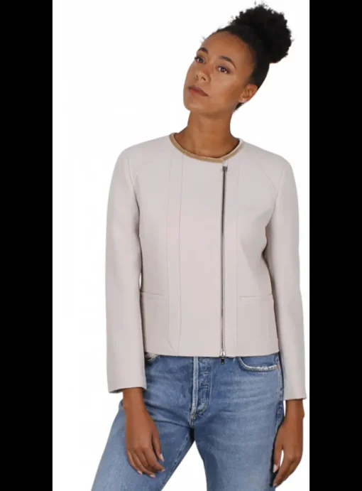 Jasje kort kitkleur met rits | DELSCHER. Fashion