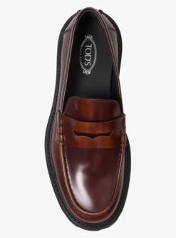Mocassin leder roodbruin met zwart zool | DELSCHER. Fashion