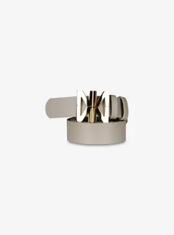 Riem cliche leder beige met goud logo | DELSCHER. Fashion